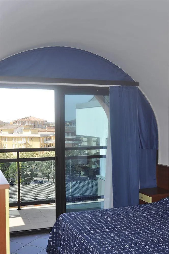 Residence Florida Καόρλε 2*,  Ιταλία